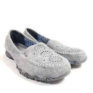 Skechers Womens Size 6 Relaxed Fit Gray Suede Slip-On Loafers Casual Shoes
